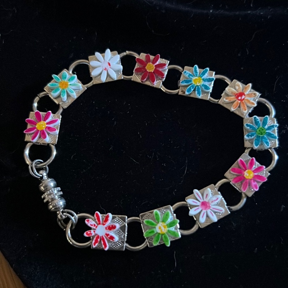 Flower bracelet handmade